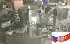 Полуавтоматическое оборудование для производства рожков продали в Москву